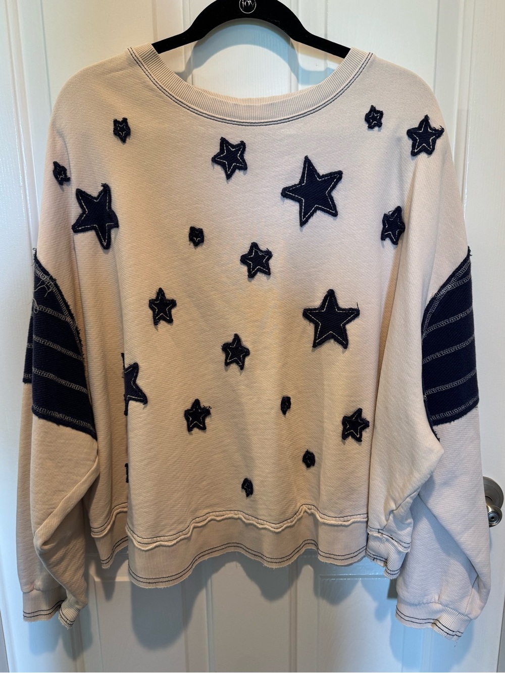 Pilcro Anthropologie Relaxed Star Appliqué Sweatshirt - Cream/Navy Size 1X